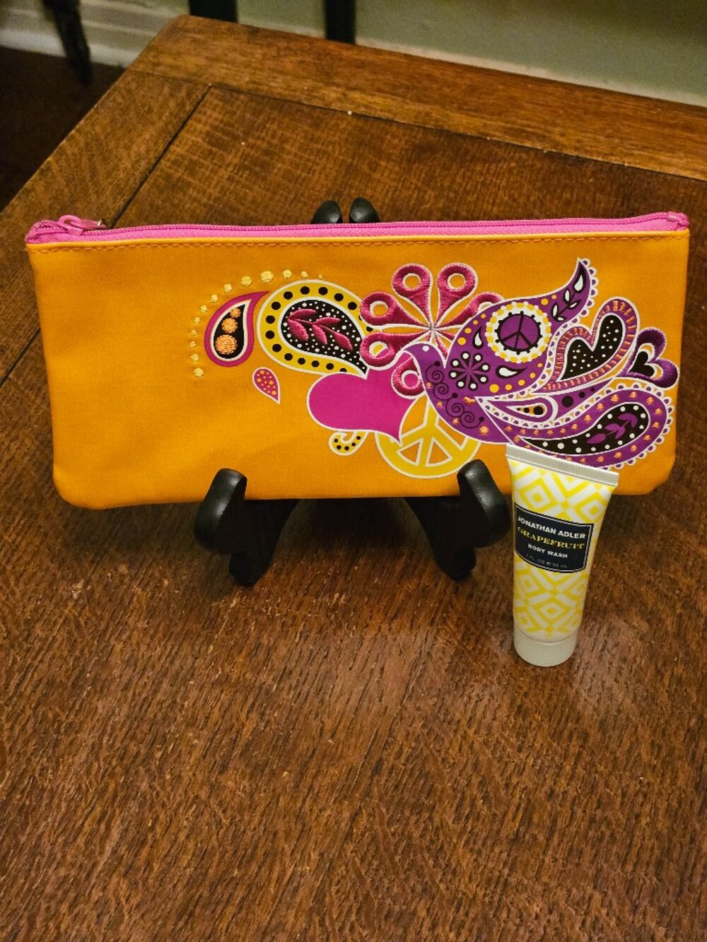 Jonathan Adler Peace Dove Zippered Pouch With 1 oz JA Grapefruit Body Wash